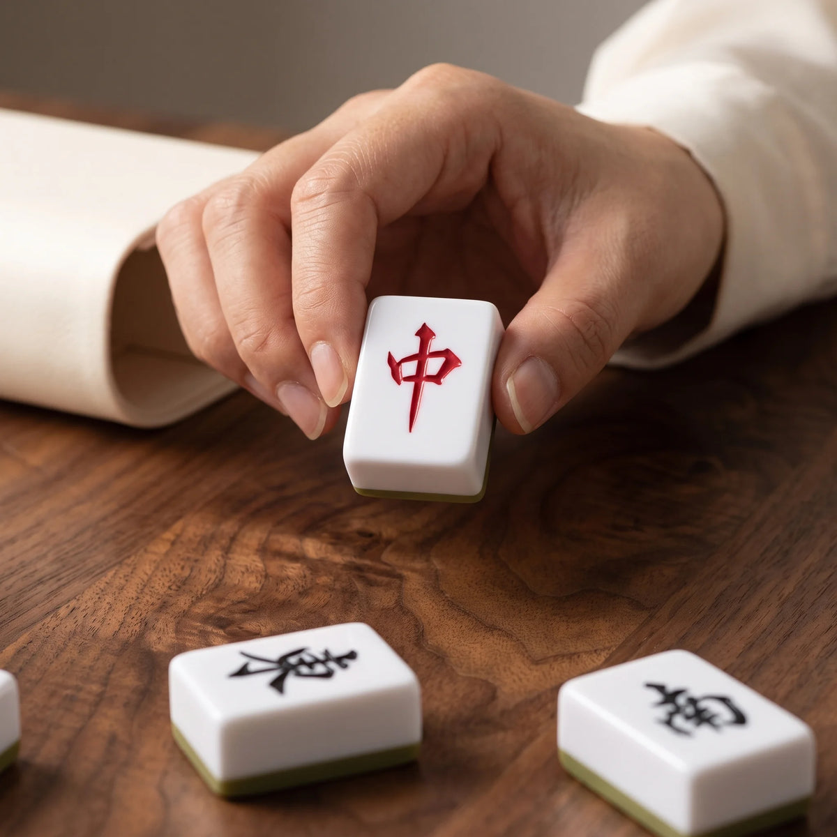 Olive Grove Mahjong Set