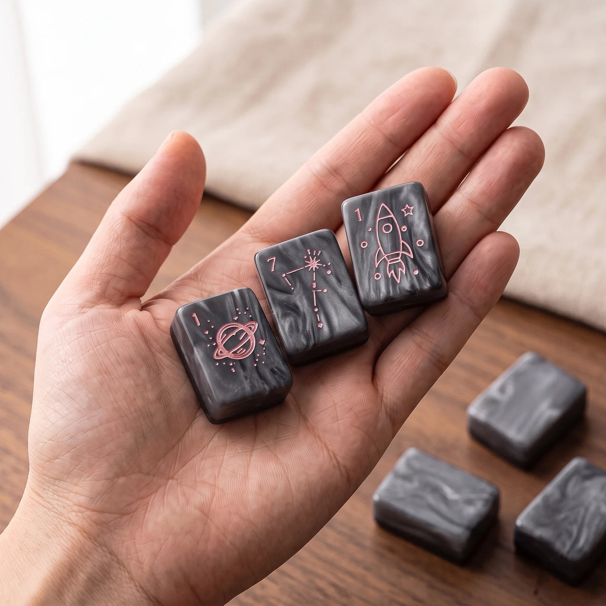 Graphite Nocturne Mahjong Set
