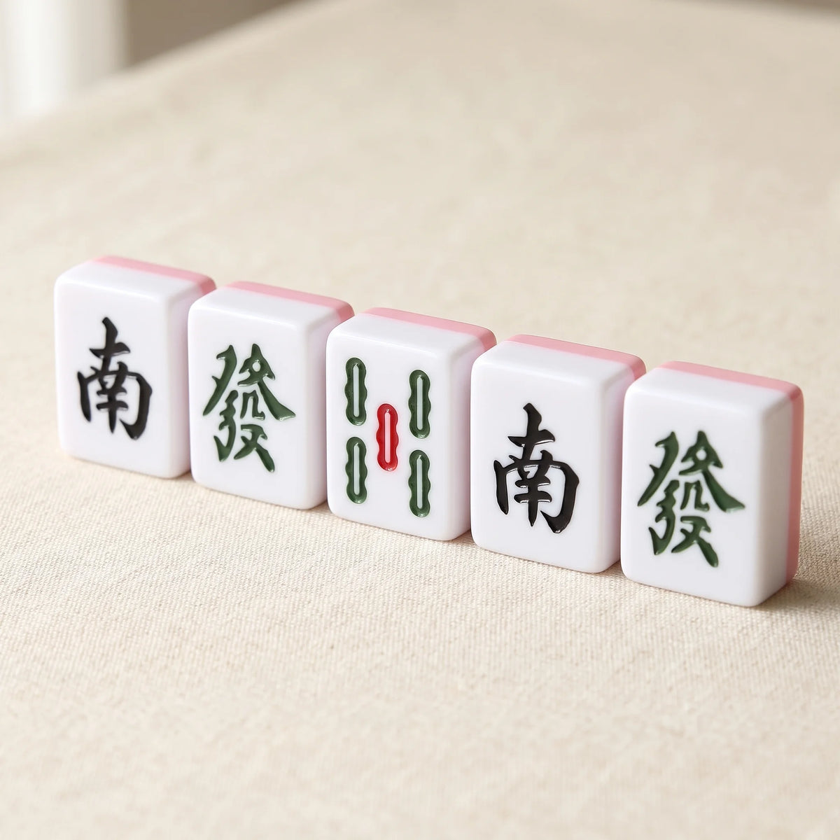 Peony Mahjong Set